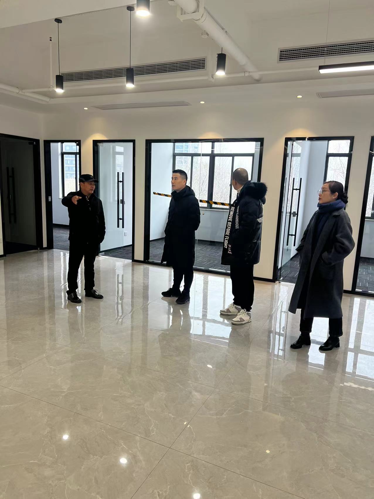 凝心聚力抓項(xiàng)目，奮力沖刺開門紅——建華文創(chuàng)集團(tuán)領(lǐng)導(dǎo)班子開展節(jié)后項(xiàng)目考察工作